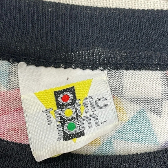 Traffic Jam 80s Vintage Geometric Retro Paris Rome Graphic Rave T-Shirt Medium - Picture 3 of 5